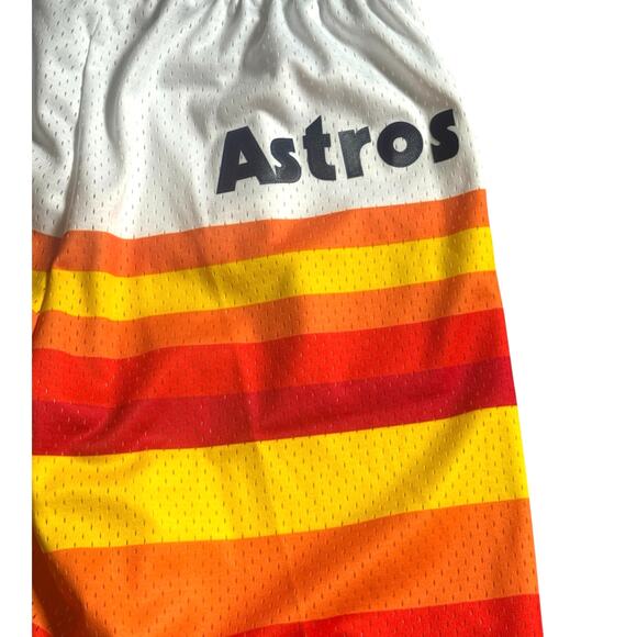 NWT! Mitchell & Ness Houston Astros Team ID Mesh Shorts - Size Medium (MSRP $85) - Picture 6 of 9